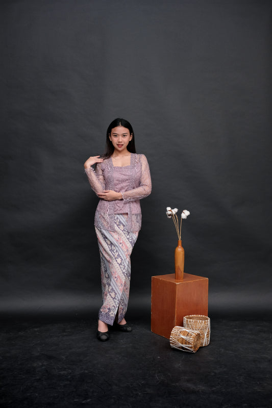 Kebaya Akar Padi - Lilac